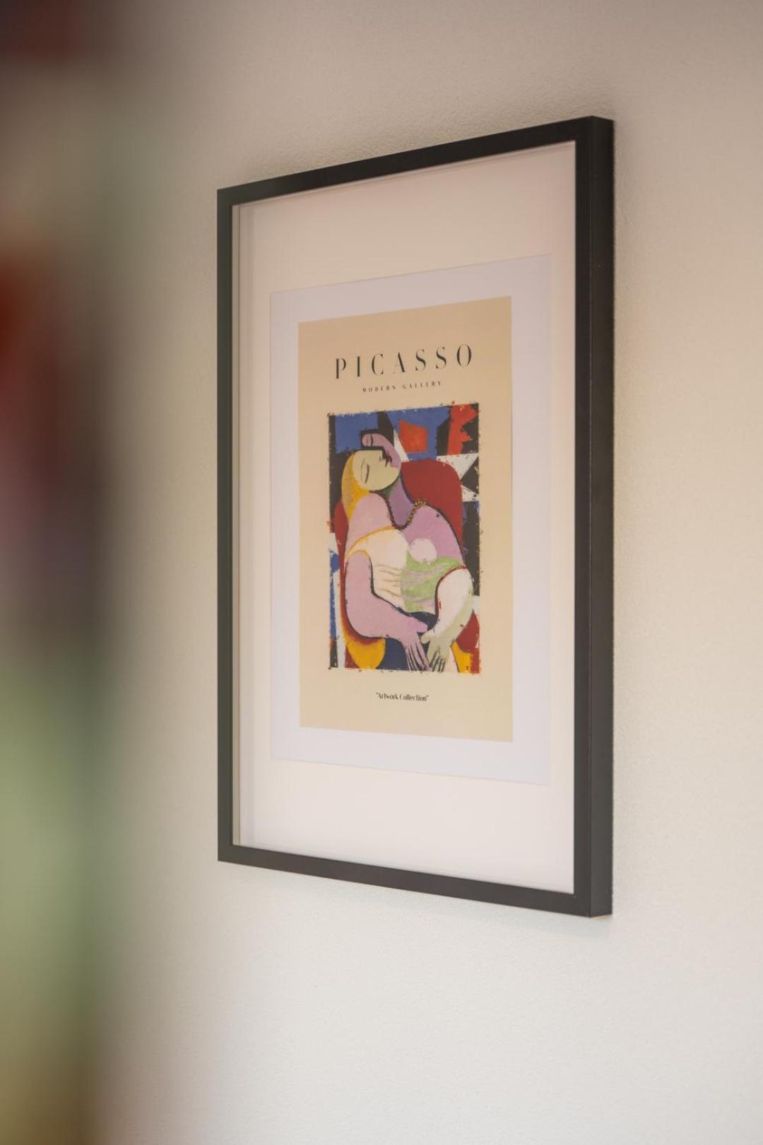 Special Primero Picasso Apartment Basel, Bahnhof Grossbasel 10-Star Exteriör bild
